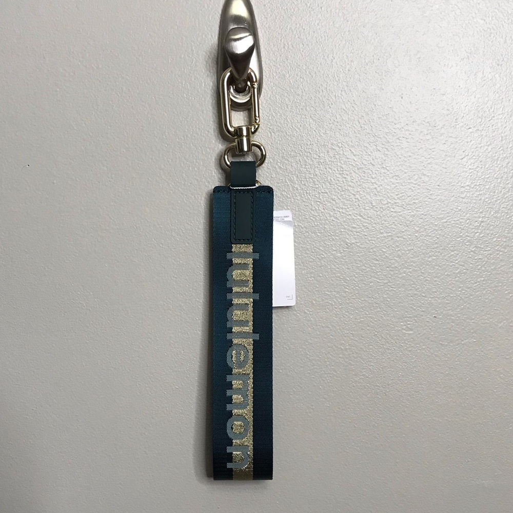 Lululemon Athletica Blue and Gold Key Holder